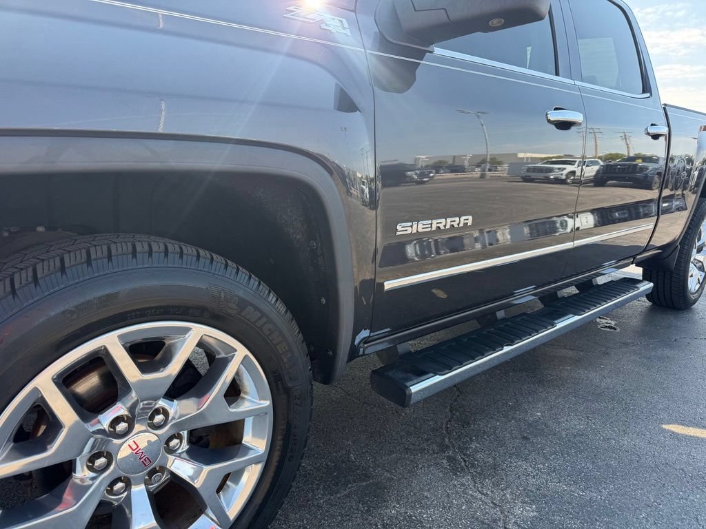 Used 2015 GMC Sierra 1500 SLT w/ SLT Crew Cab Value Package AWD/4WD image 12