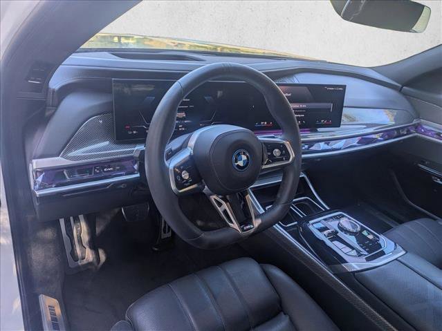 Used 2023 BMW i7 xDrive60 image 10