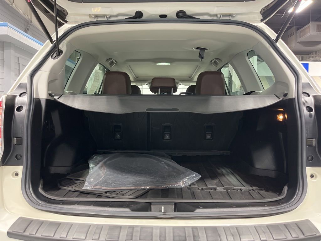 Used 2018 Subaru Forester 2.5i Touring w/ Popular Package #3B AWD/4WD image 35