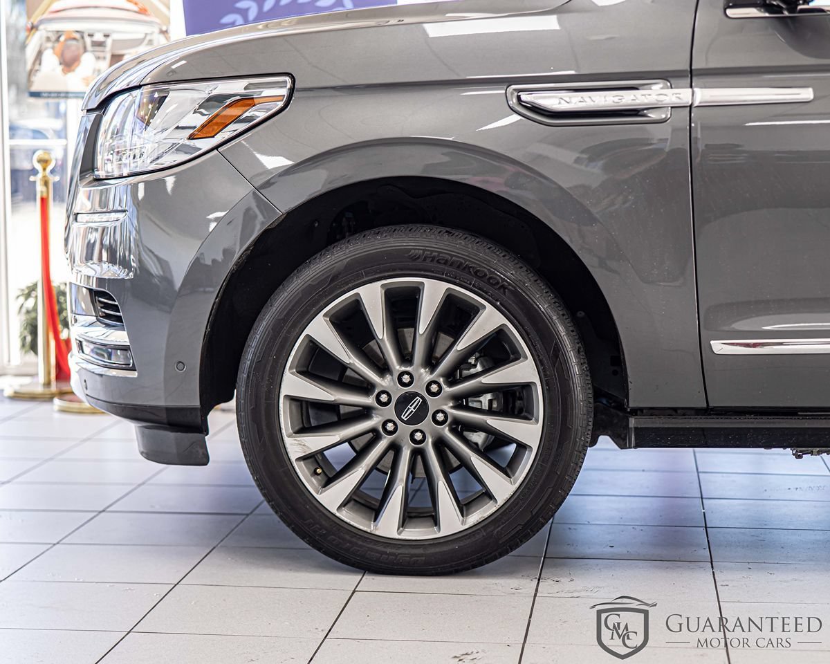 Used 2021 Lincoln Navigator L Reserve w/ Luxury Package AWD/4WD image 7