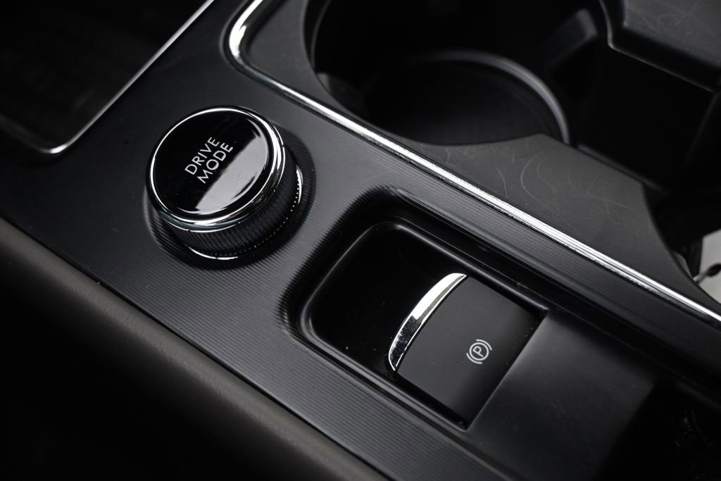 New 2026 Lincoln Corsair Premiere image 32