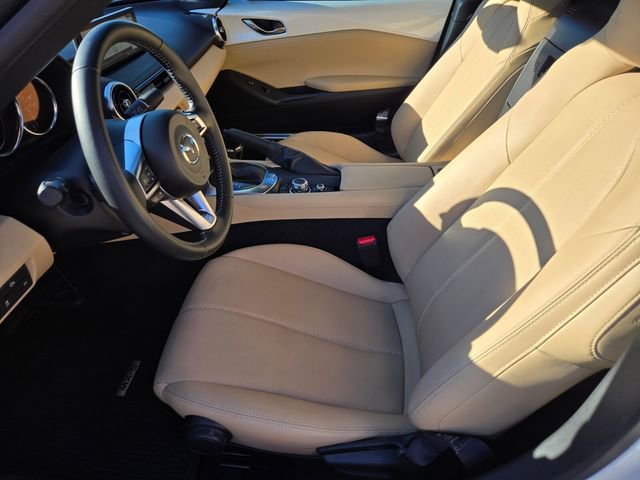 Used 2025 MAZDA MX-5 Miata RF Grand Touring w/ Weather Package image 14