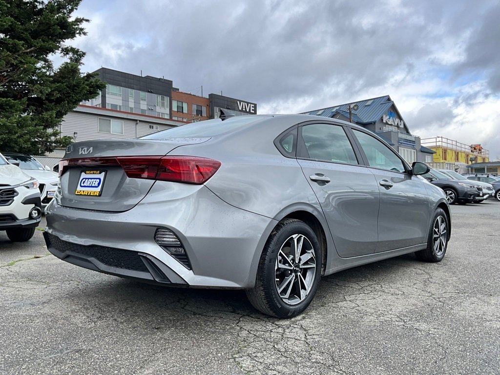Used 2023 Kia Forte LXS w/ LXS Technology Package image 8