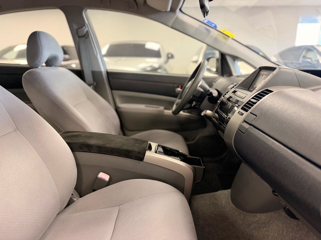 Used 2007 Toyota Prius FWD image 14