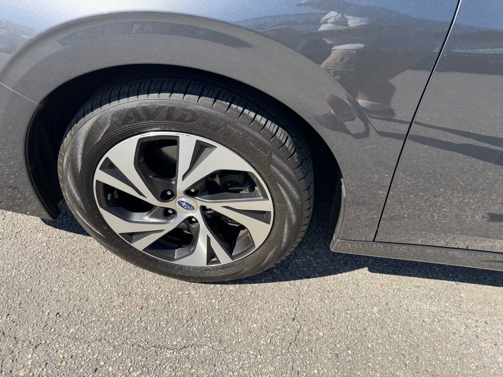 Used 2023 Subaru Legacy Premium image 9