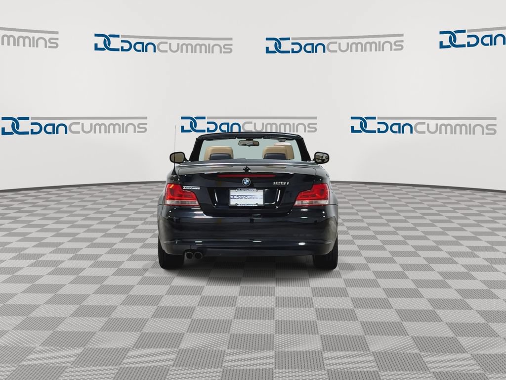Used 2013 BMW 128i Convertible RWD image 7