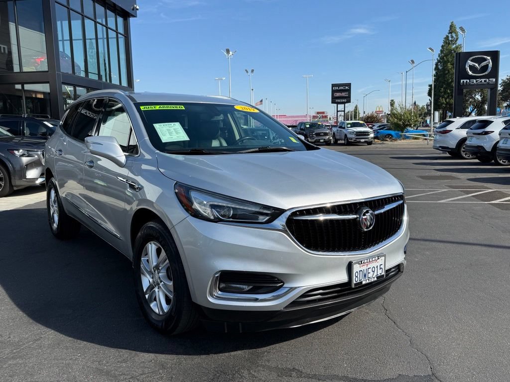 Used 2019 Buick Enclave Essence FWD image 3