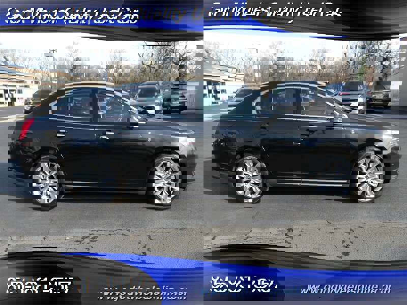 Used 2013 Lincoln MKS AWD image 4