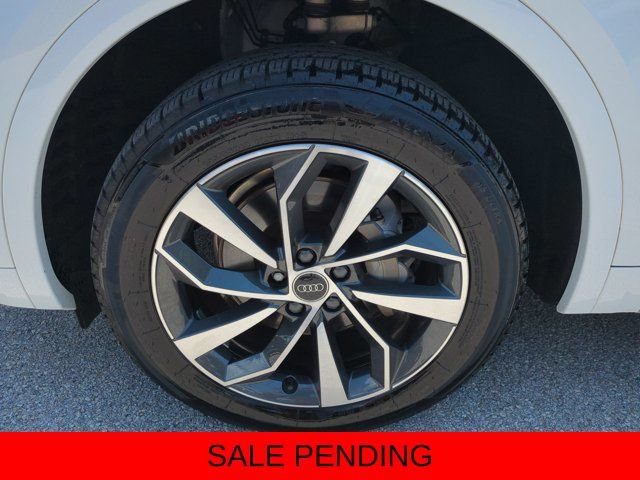 Used 2023 Audi Q5 2.0T Prestige w/ Prestige Package AWD/4WD image 11