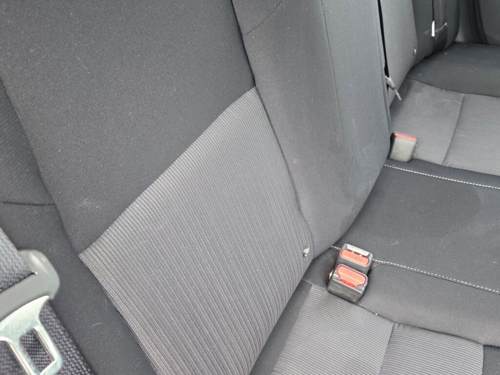 Used 2025 Nissan Sentra SV FWD image 10