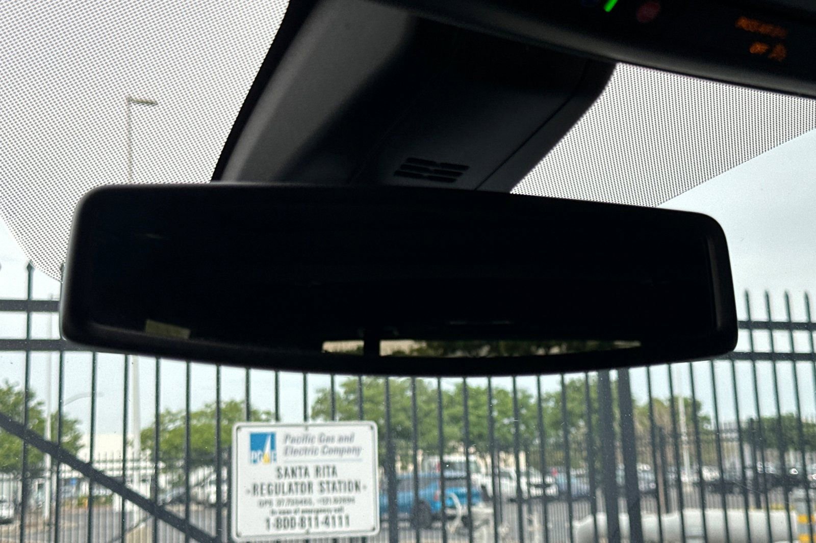 Used 2021 Chevrolet Tahoe RST w/ Luxury Package image 25