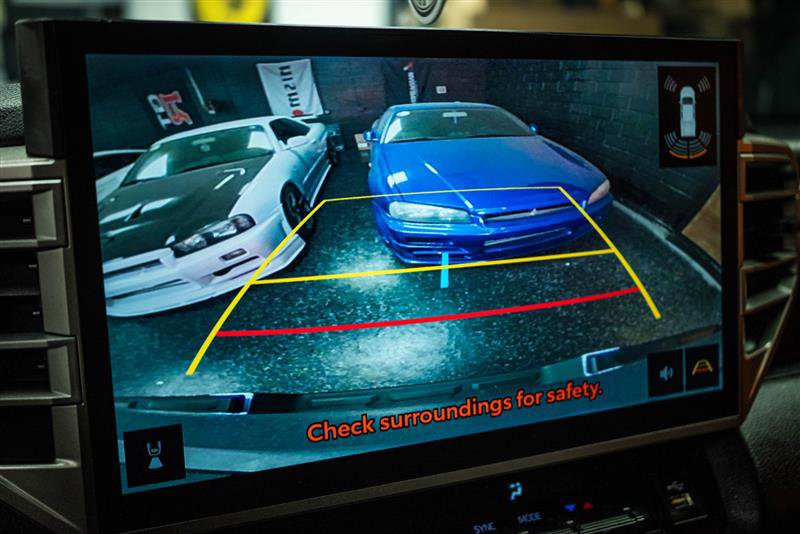 Used 2025 Toyota Tundra SR5 w/ SR5 Premium Package image 21