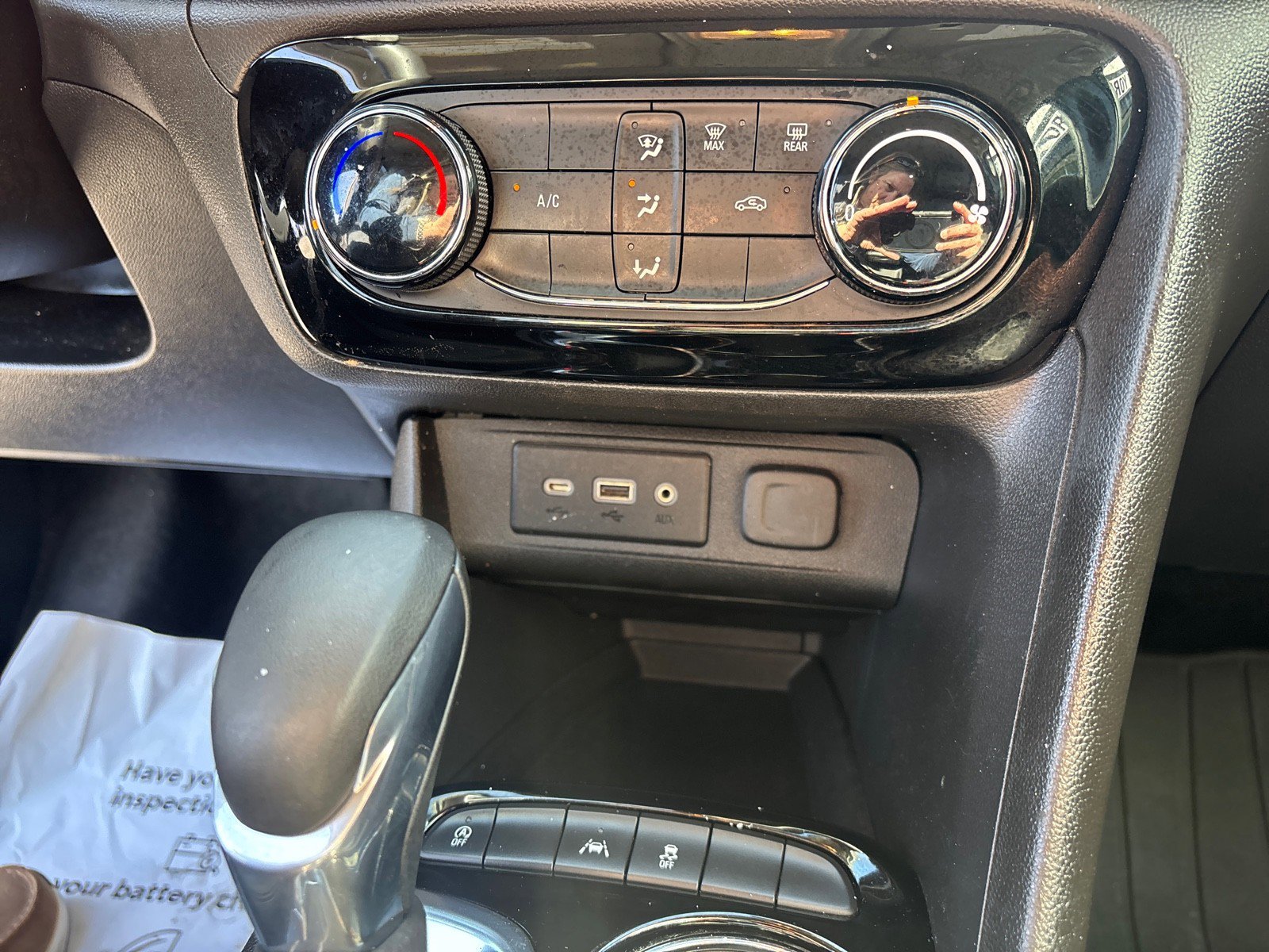 Certified 2021 Buick Encore GX Preferred image 23