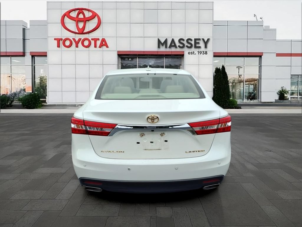 Used 2015 Toyota Avalon Limited FWD image 4