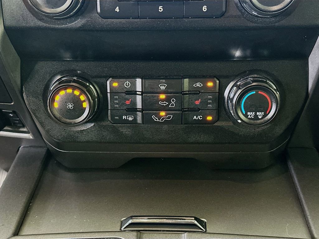 Used 2020 Ford F150 XLT w/ Equipment Group 302A Luxury AWD/4WD image 18
