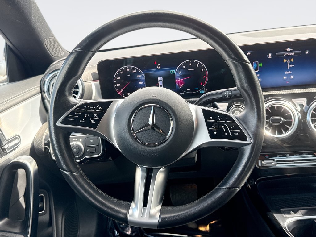 Used 2025 Mercedes-Benz CLA 250 4MATIC image 11