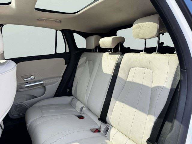 Used 2023 Mercedes-Benz GLA 250 w/ Premium Package image 35