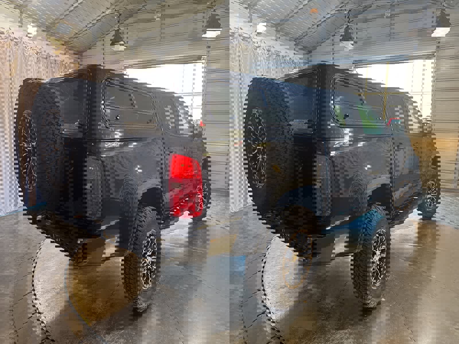 Used 2018 Chevrolet Colorado ZR2 image 5