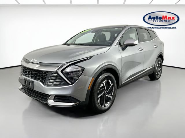 Used 2023 Kia Sportage LX image 4