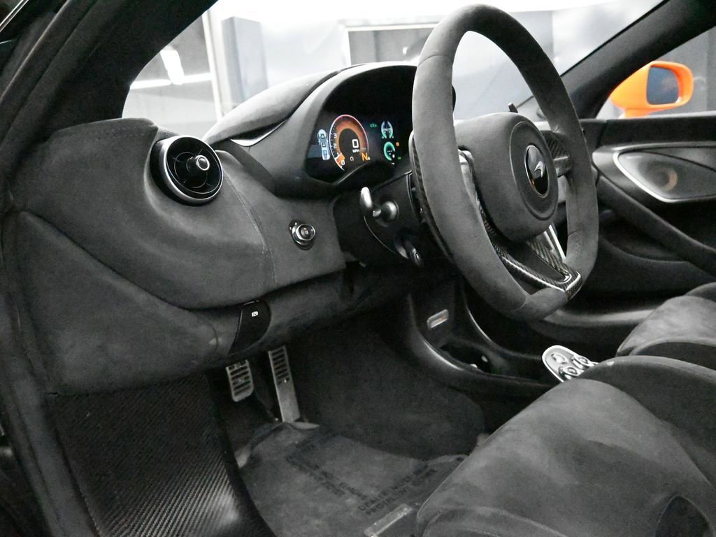 Used 2019 McLaren 600LT image 20