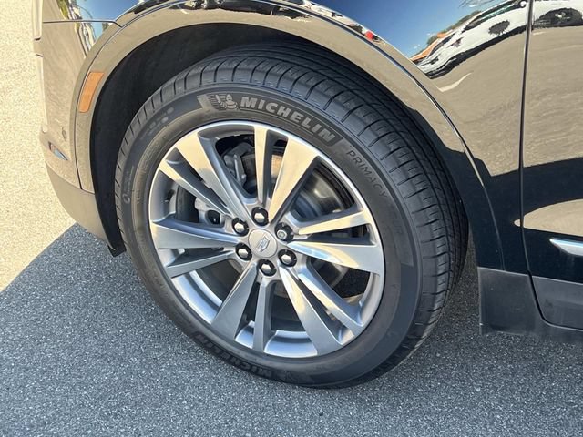 Certified 2025 Cadillac XT5 Premium Luxury w/ Technology Package AWD/4WD image 7