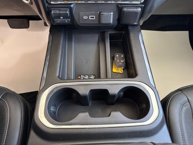 Used 2021 Chevrolet Silverado 1500 LTZ w/ LTZ Premium Package AWD/4WD image 24