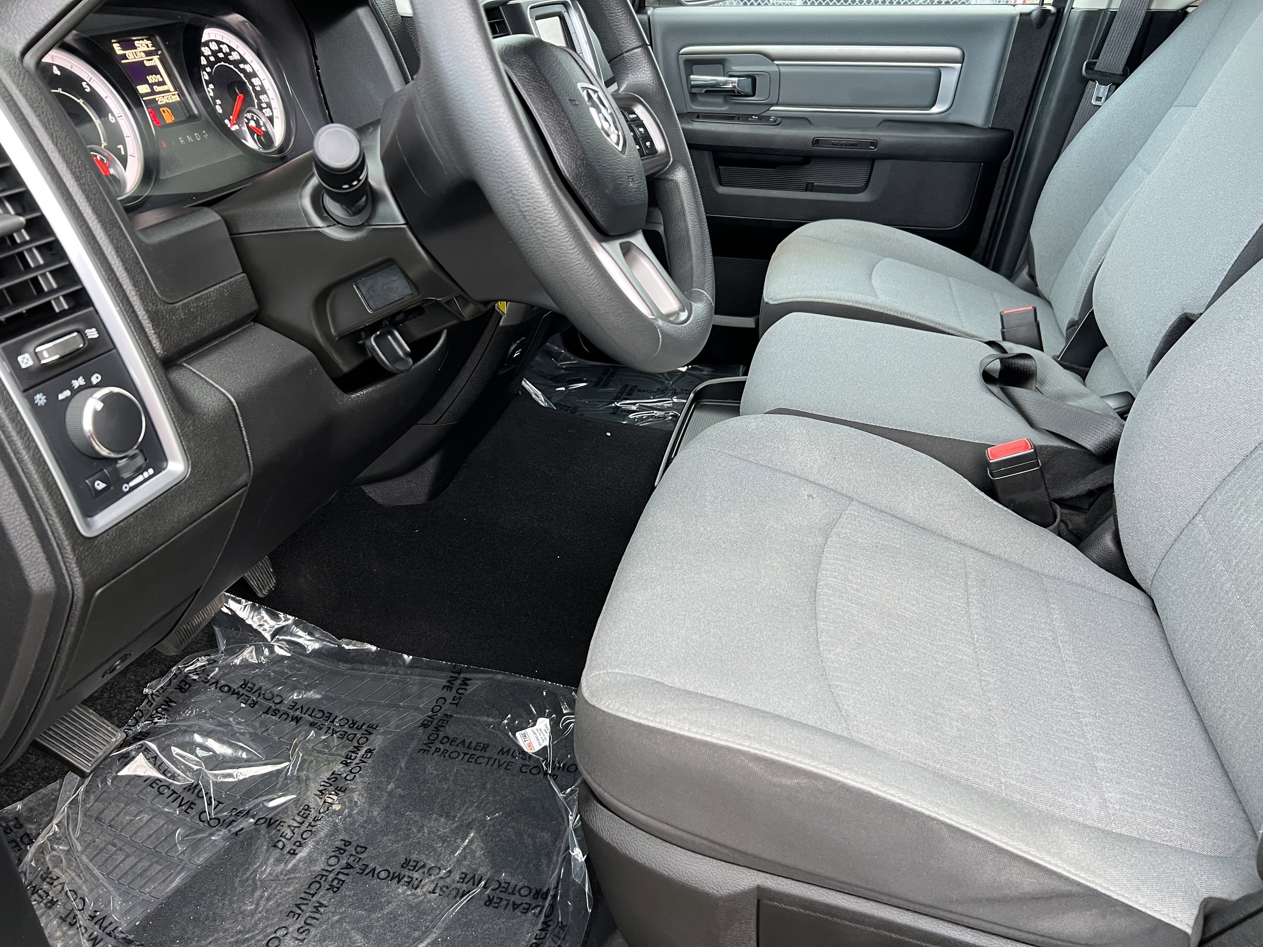 Used 2023 RAM 1500 Classic SLT image 12