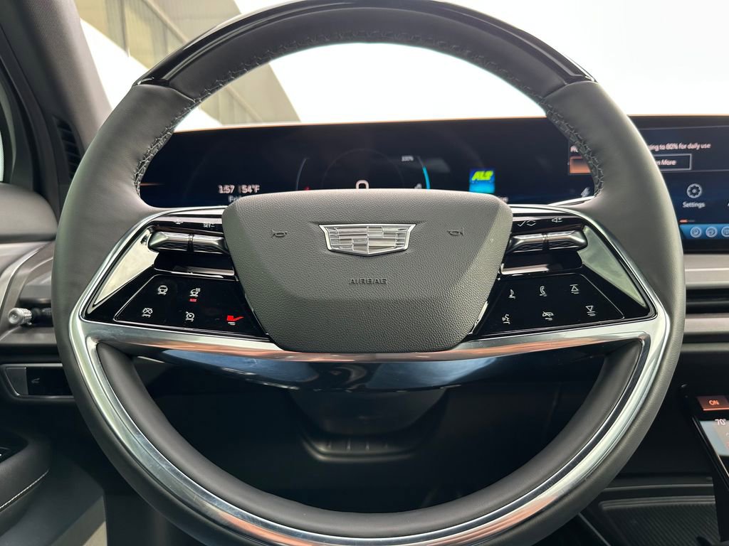 Used 2026 Cadillac Vistiq Sport image 25