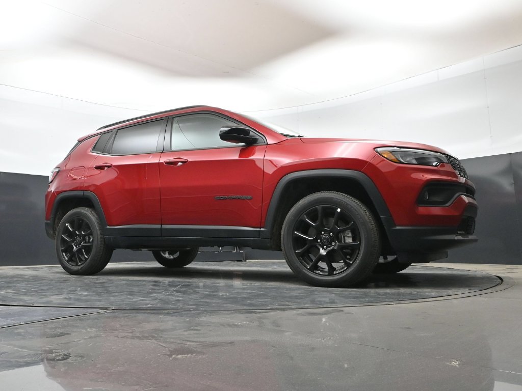 New 2026 Jeep Compass Latitude AWD/4WD image 43