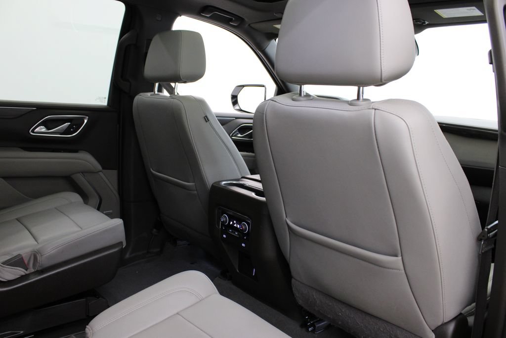 Used 2022 Chevrolet Tahoe LT w/ LT Signature Package RWD image 21