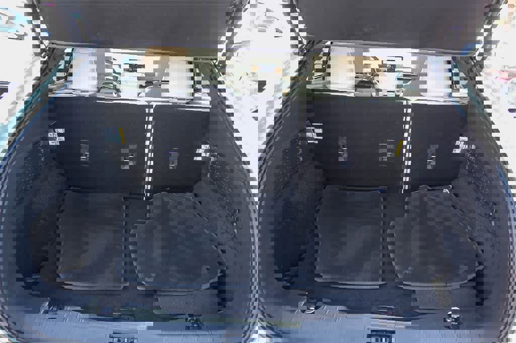 Used 2022 Ford Mustang Mach-E Premium image 34