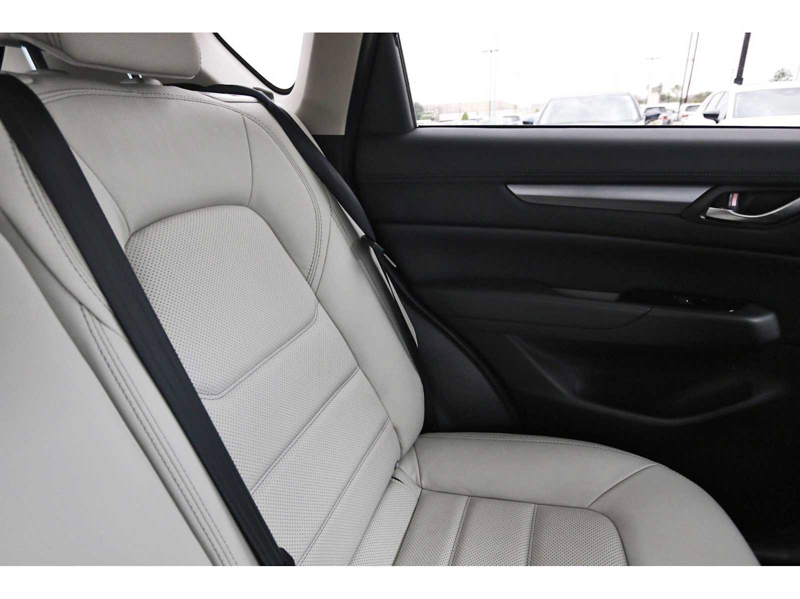 Certified 2025 MAZDA CX-5 AWD 2.5 S w/ Preferred Package image 10