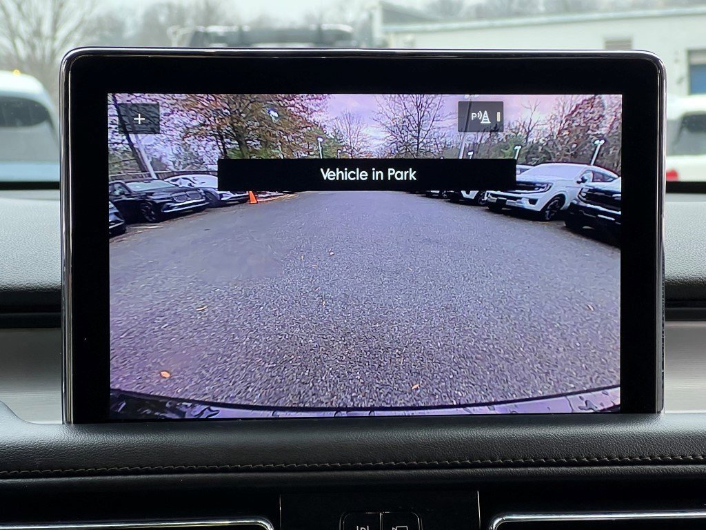 Used 2021 Lincoln Aviator Standard Sport Utility image 23