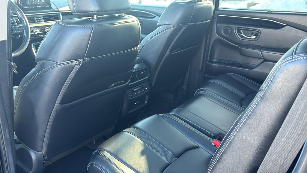 Used 2024 Honda Pilot Touring image 32