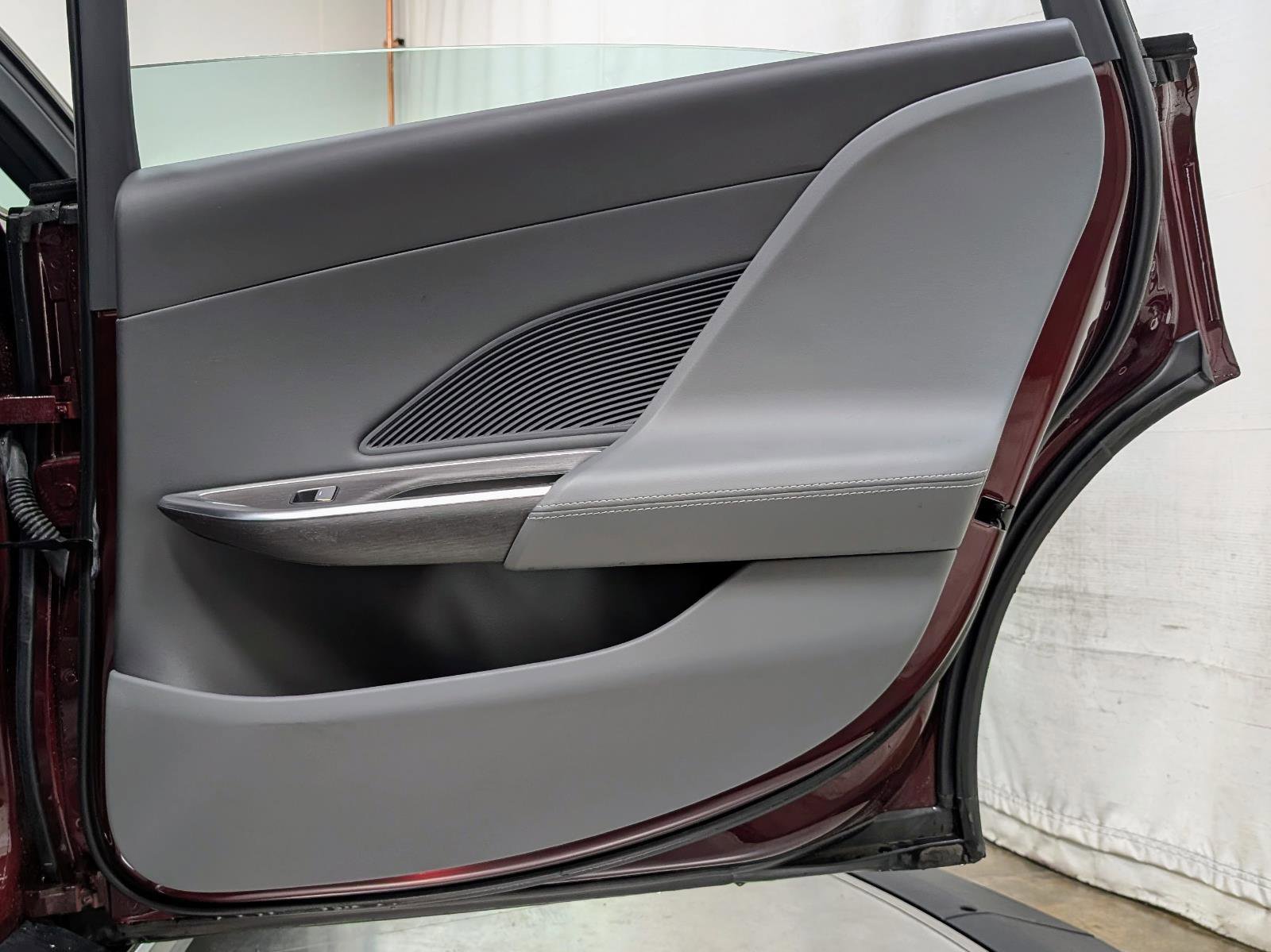 Used 2025 Lucid Air Pure image 22