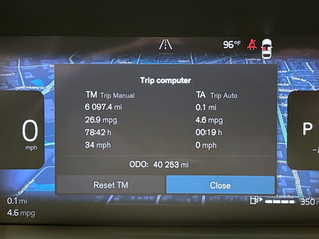 Used 2023 Volvo V90 B6 Cross Country Plus AWD/4WD image 11