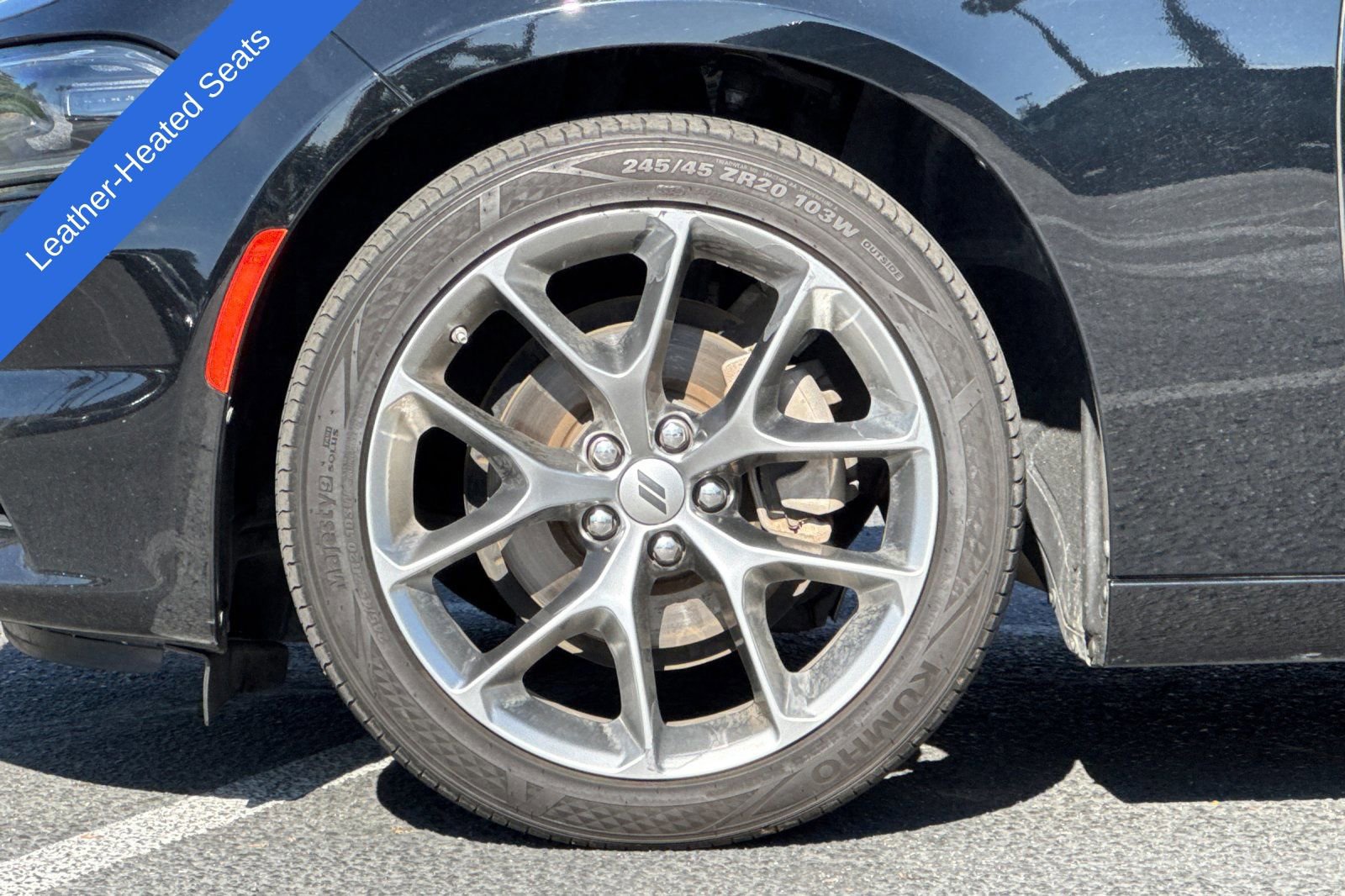 Used 2022 Dodge Charger SXT w/ Plus Group image 25