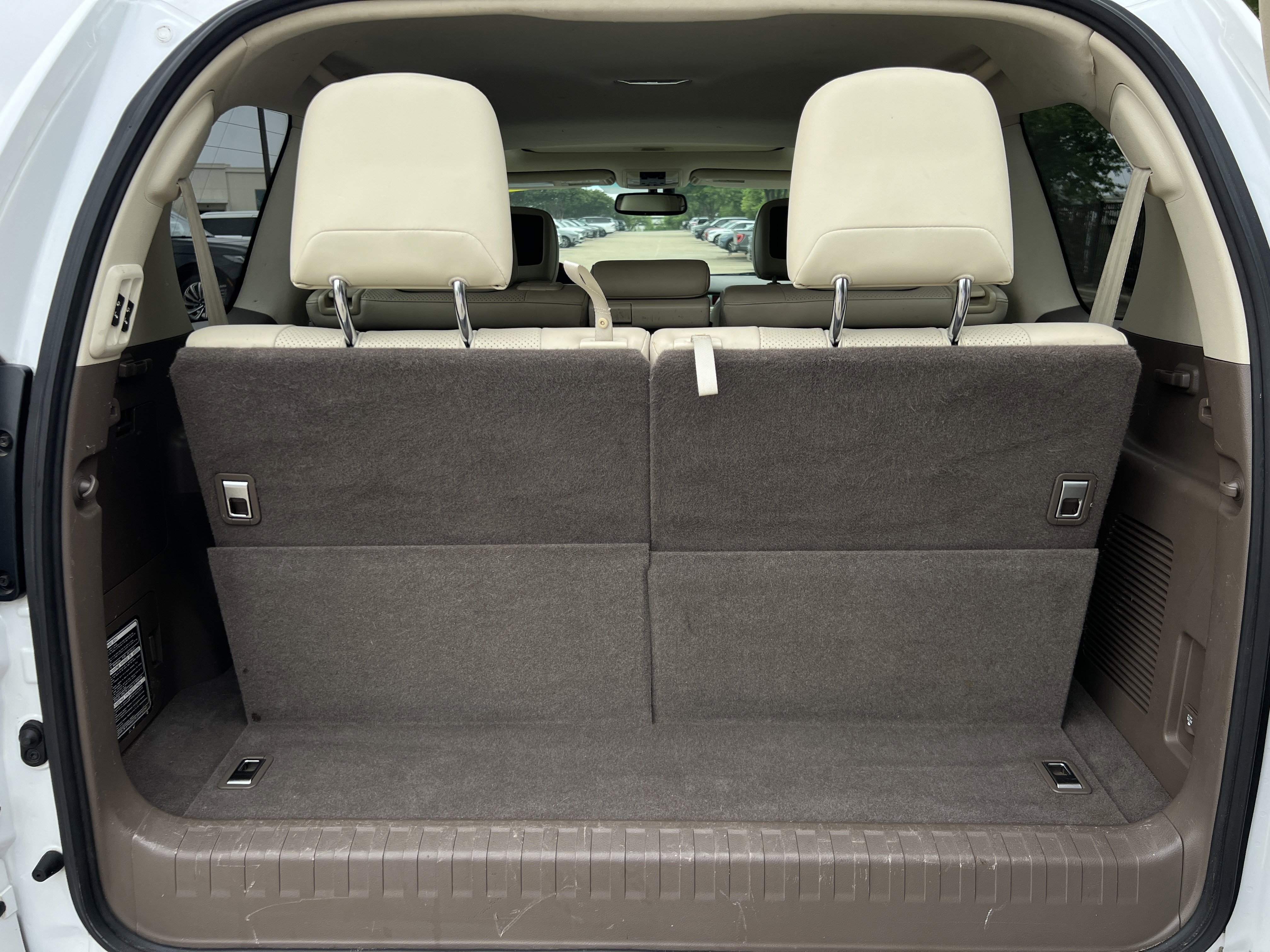 Used 2013 Lexus GX 460 w/ Comfort Plus Pkg image 30