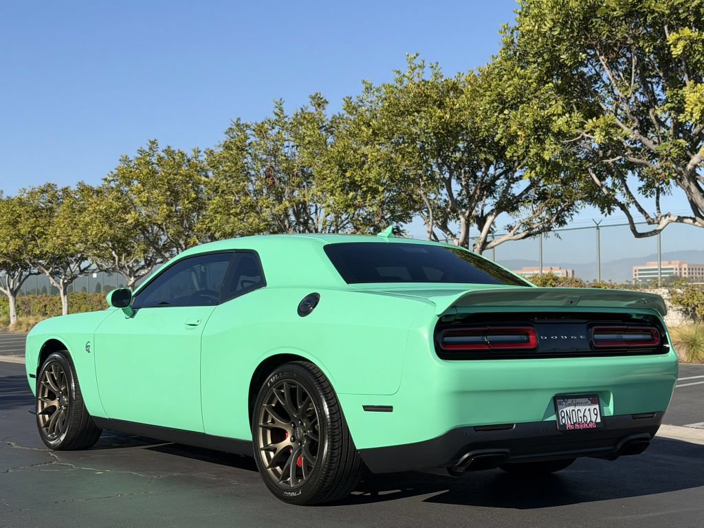 Used 2016 Dodge Challenger SRT Hellcat RWD image 9