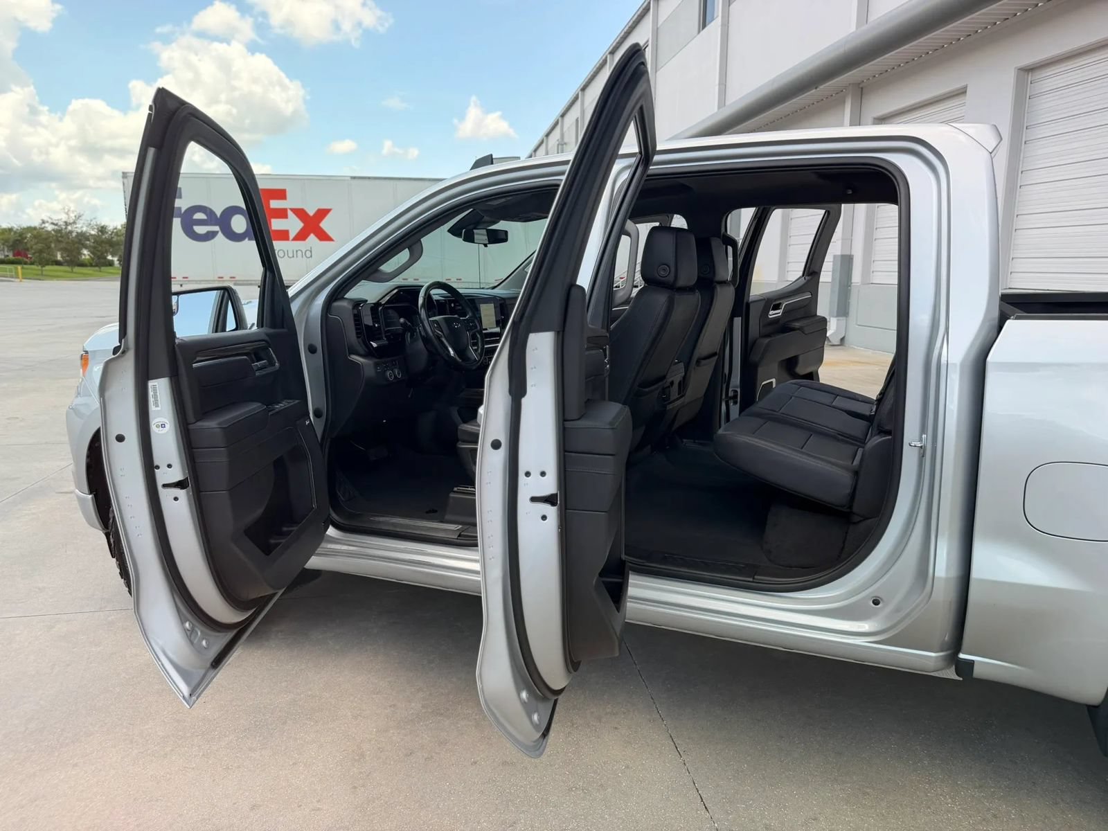 Used 2022 Chevrolet Silverado 1500 RST AWD/4WD image 20