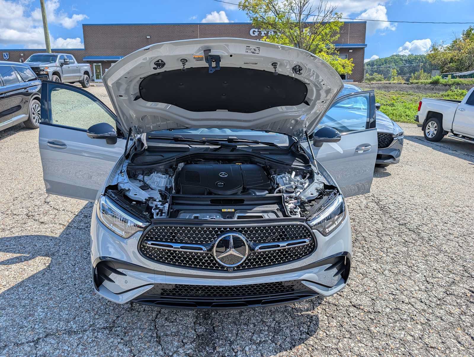 New 2027 Mercedes-Benz GLC 300 4MATIC image 10
