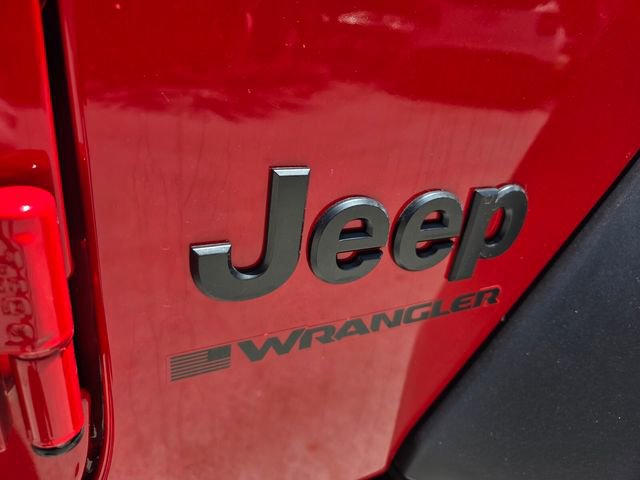 Used 2025 Jeep Wrangler Sport AWD/4WD image 28