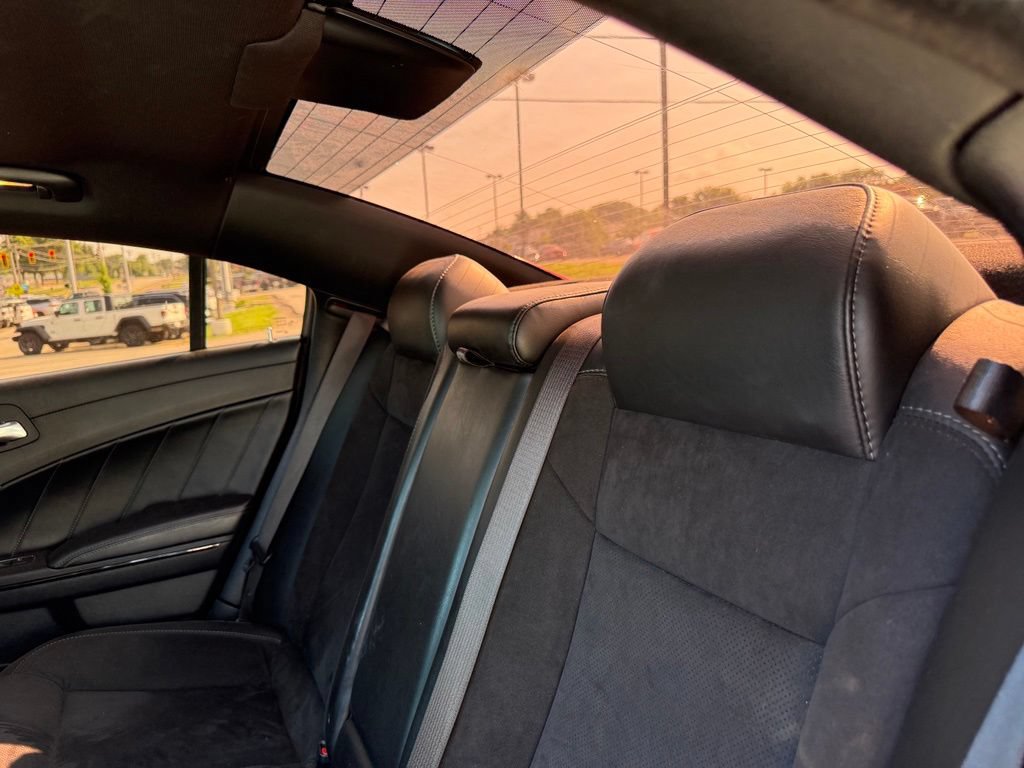 Used 2020 Dodge Charger R/T w/ Plus Group RWD image 25