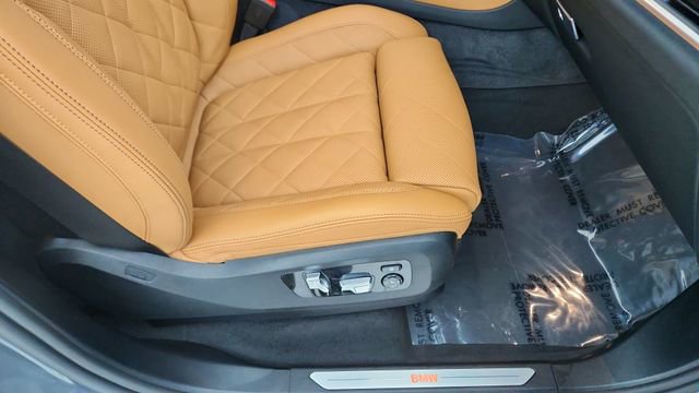 Used 2026 BMW X5 xDrive40i image 23