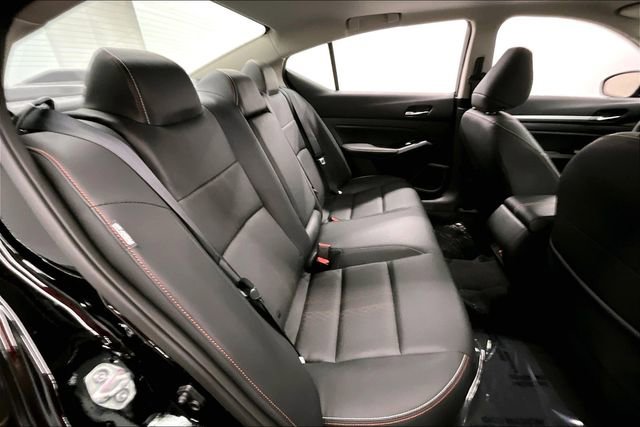 New 2025 Nissan Altima 2.5 SR w/ SR Premium Package image 32