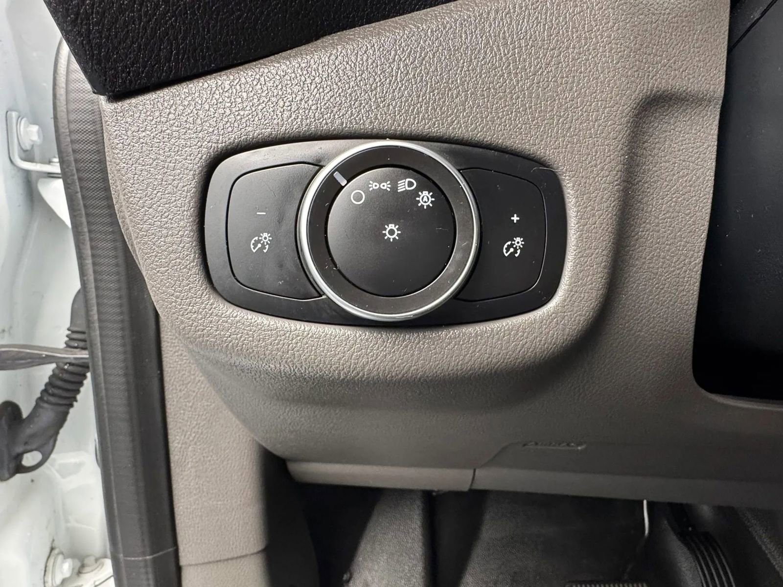 Used 2021 Ford Transit Connect XL image 15