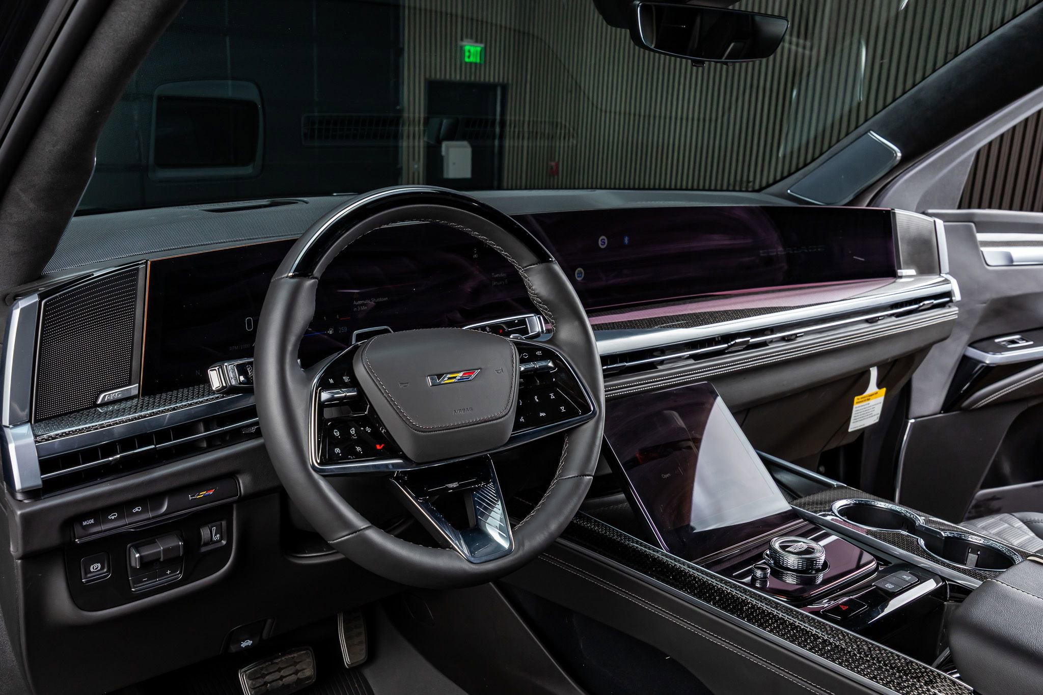 Used 2026 Cadillac Escalade ESV V image 17