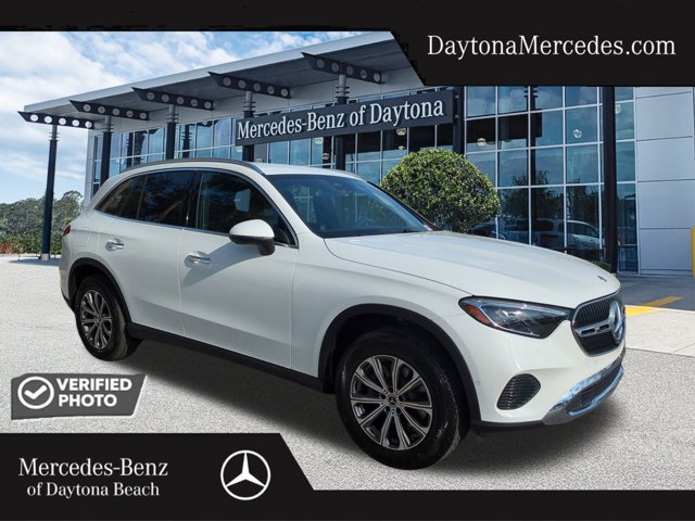 Used 2026 Mercedes-Benz GLC 300 image 1