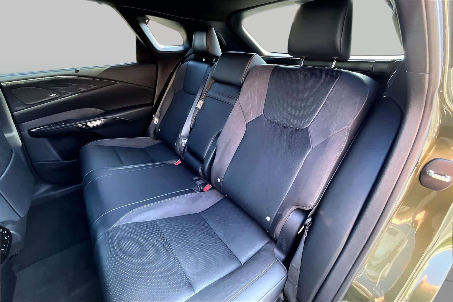 Certified 2025 Lexus RX 350 AWD/4WD image 18