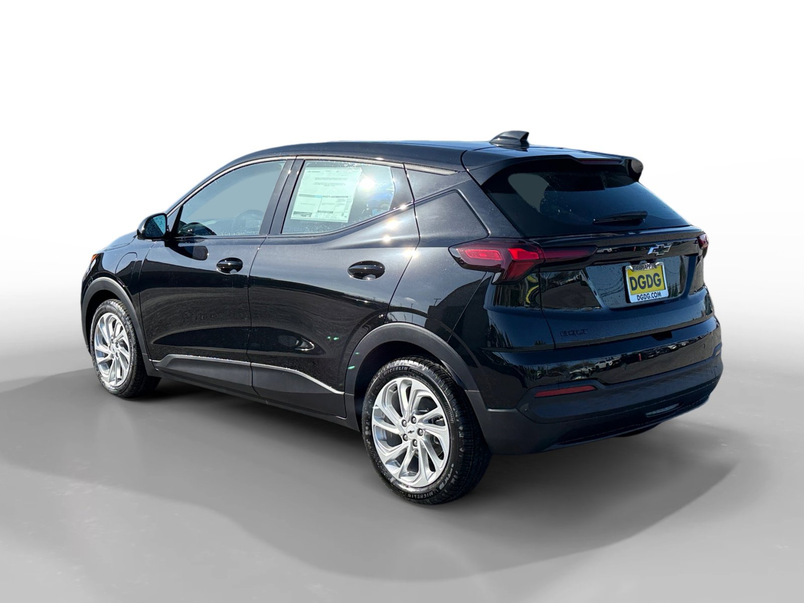 New 2027 Chevrolet Bolt LT w/ Comfort Package image 3
